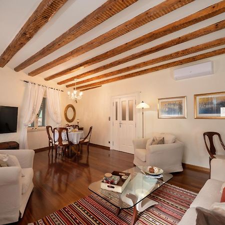 Stone Pearl Heritage Luxury Suite Split Eksteriør bilde