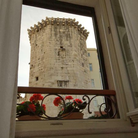 Stone Pearl Heritage Luxury Suite Split Eksteriør bilde