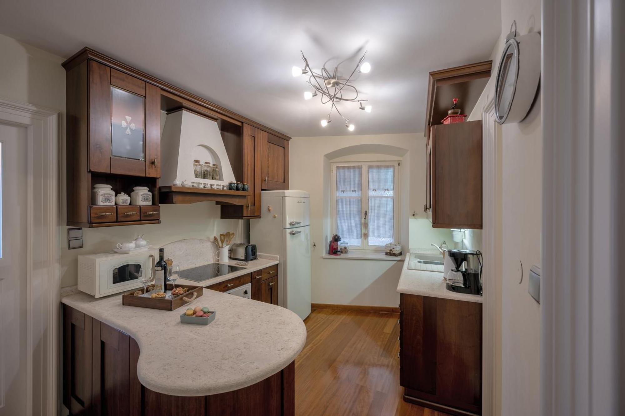 Stone Pearl Heritage Luxury Suite Split Eksteriør bilde