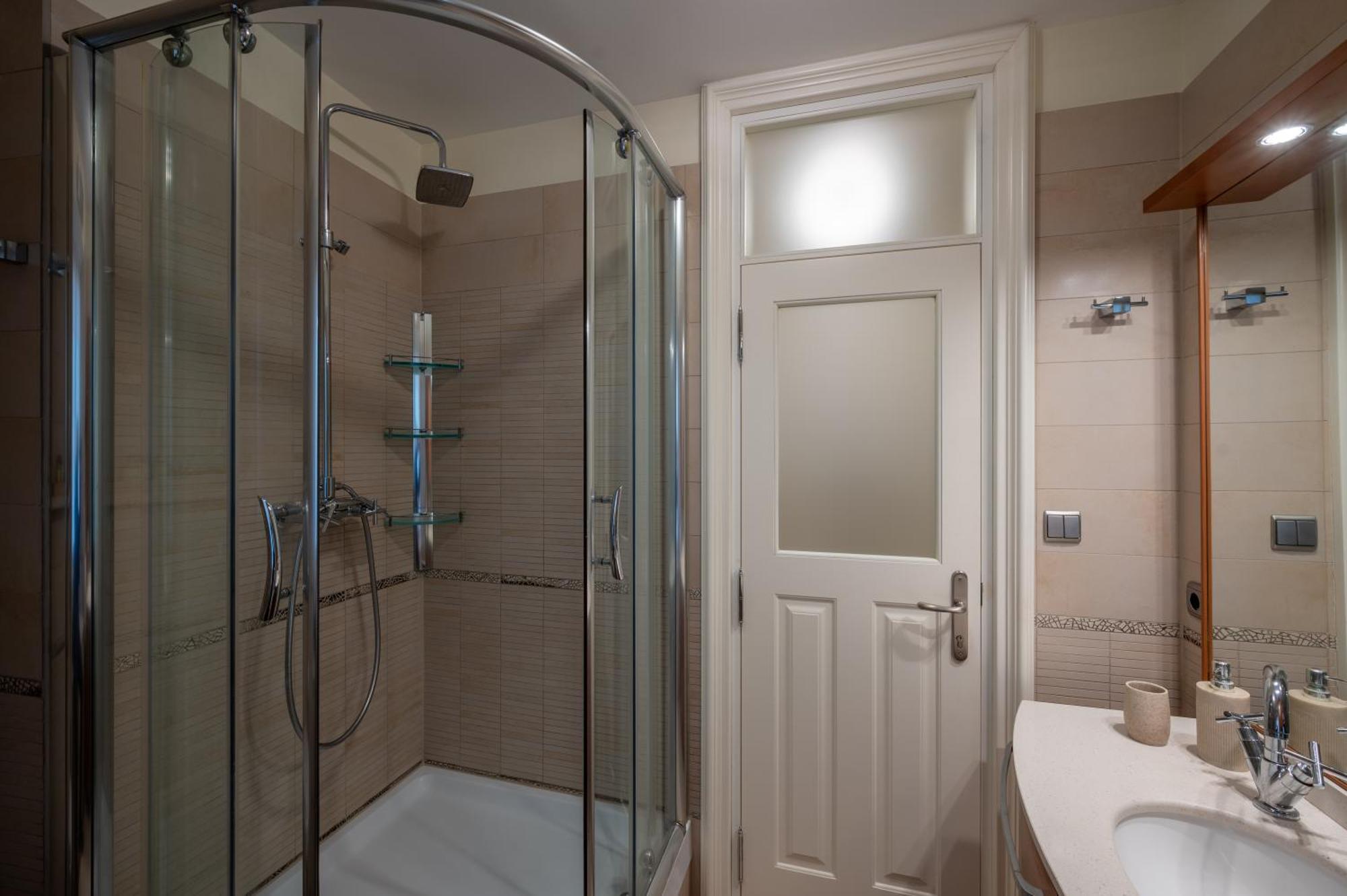 Stone Pearl Heritage Luxury Suite Split Eksteriør bilde