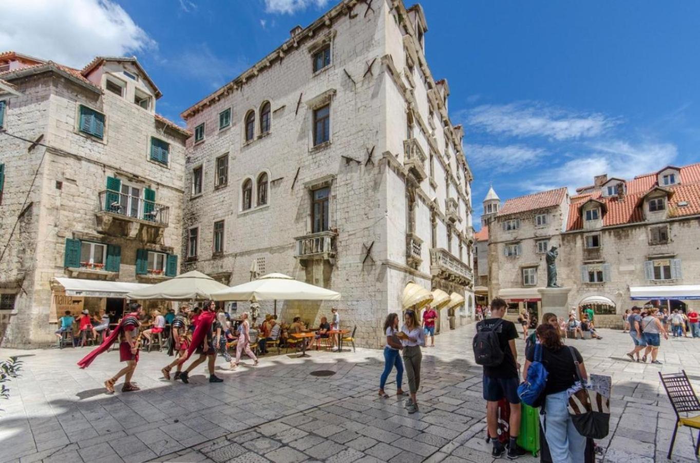 Stone Pearl Heritage Luxury Suite Split Eksteriør bilde