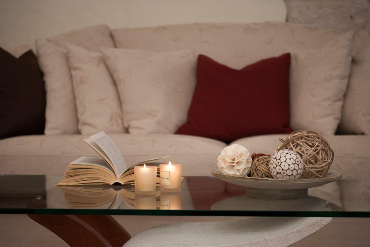 Stone Pearl Heritage Luxury Suite Split Eksteriør bilde